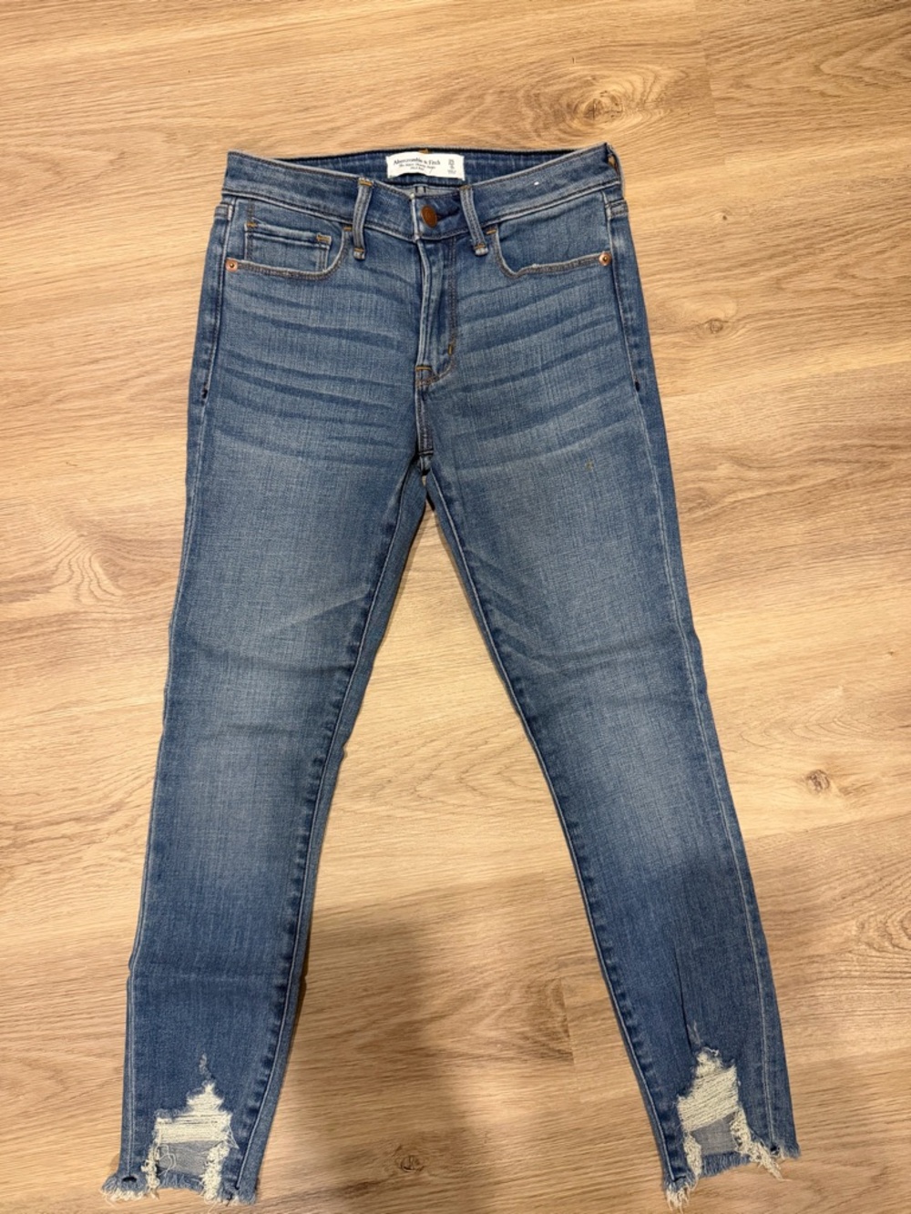 Abercrombie & Fitch Women’s Mid Wash Jeans with Distressed Hem